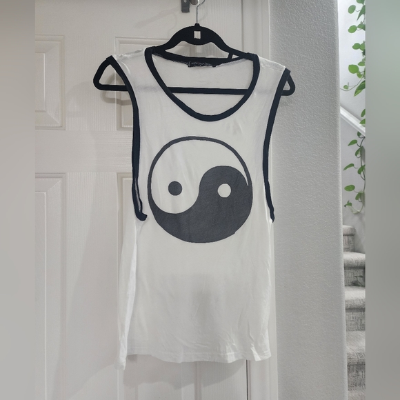 Ying yang tank top - Picture 1 of 3